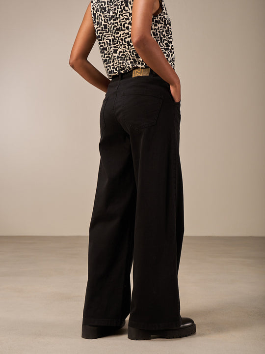 Hose von NILE