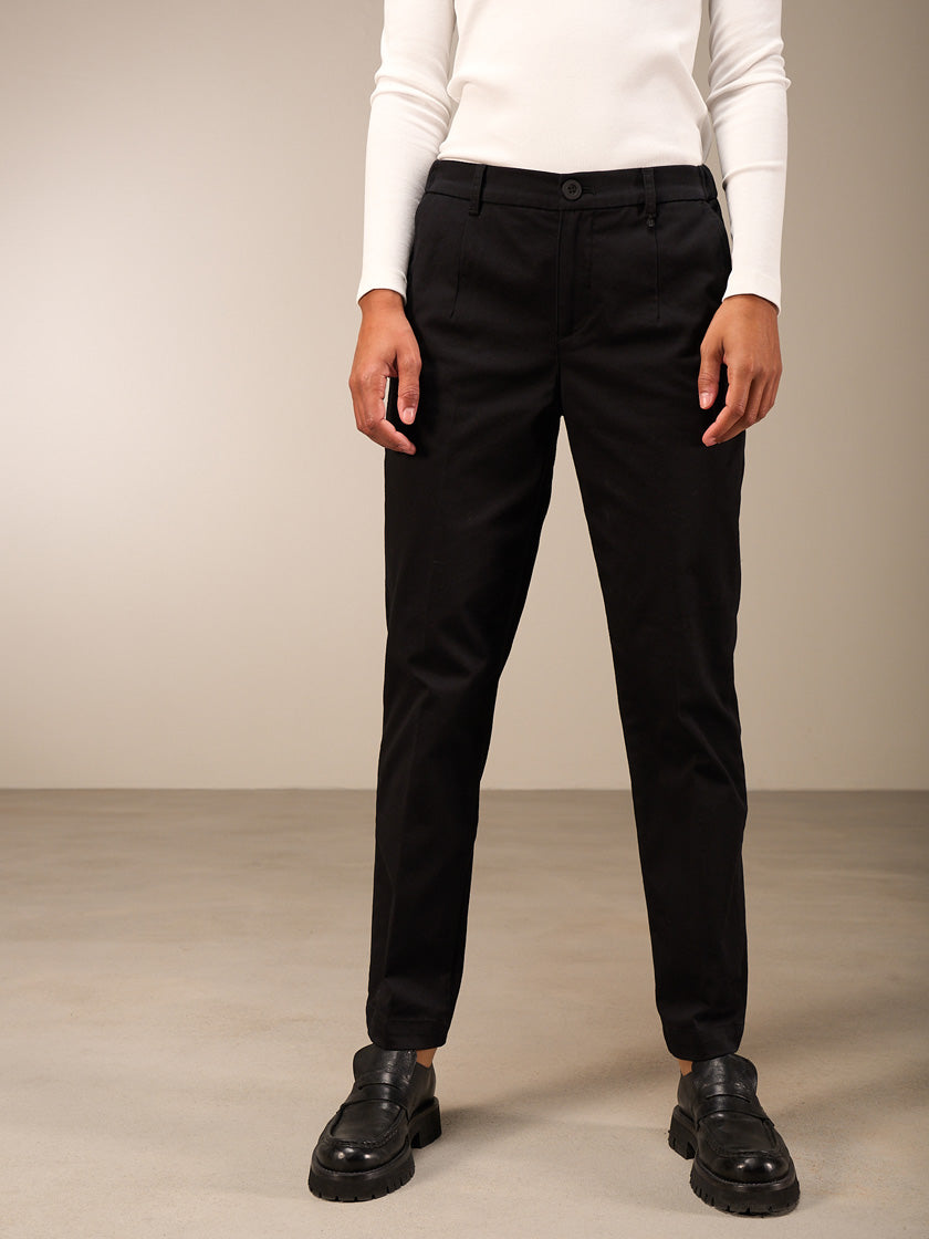 "Chino" Pants by NILE
