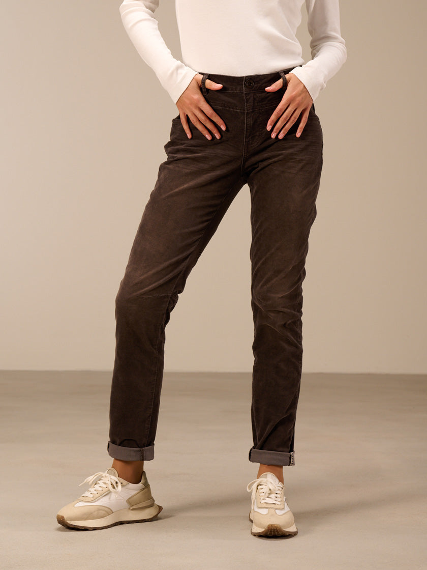 Hose «Tapered Long» von NILE