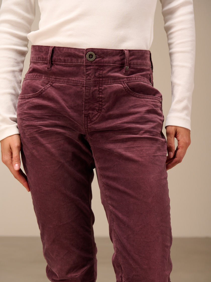 Hose «Tapered Long» von NILE