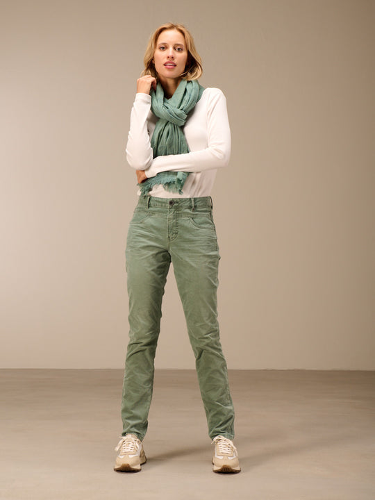 Hose «Tapered Long» von NILE