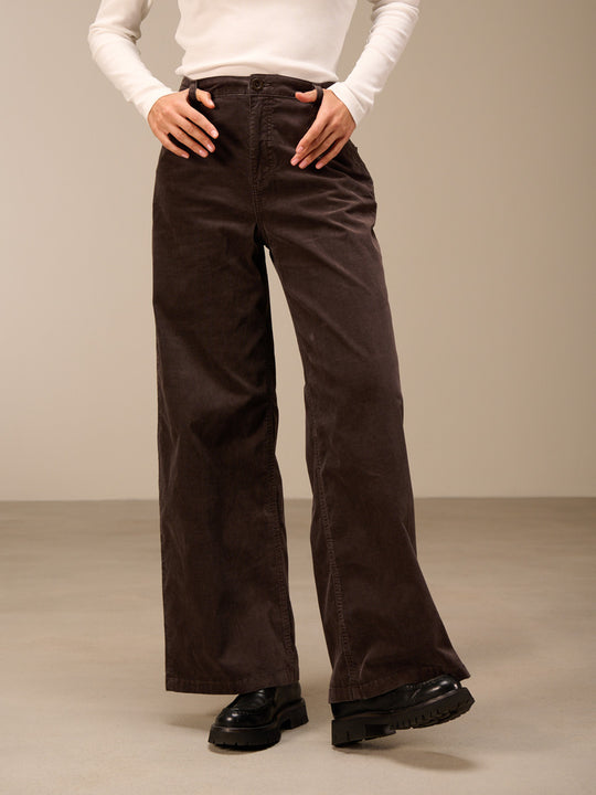 Hose «Wide» von NILE