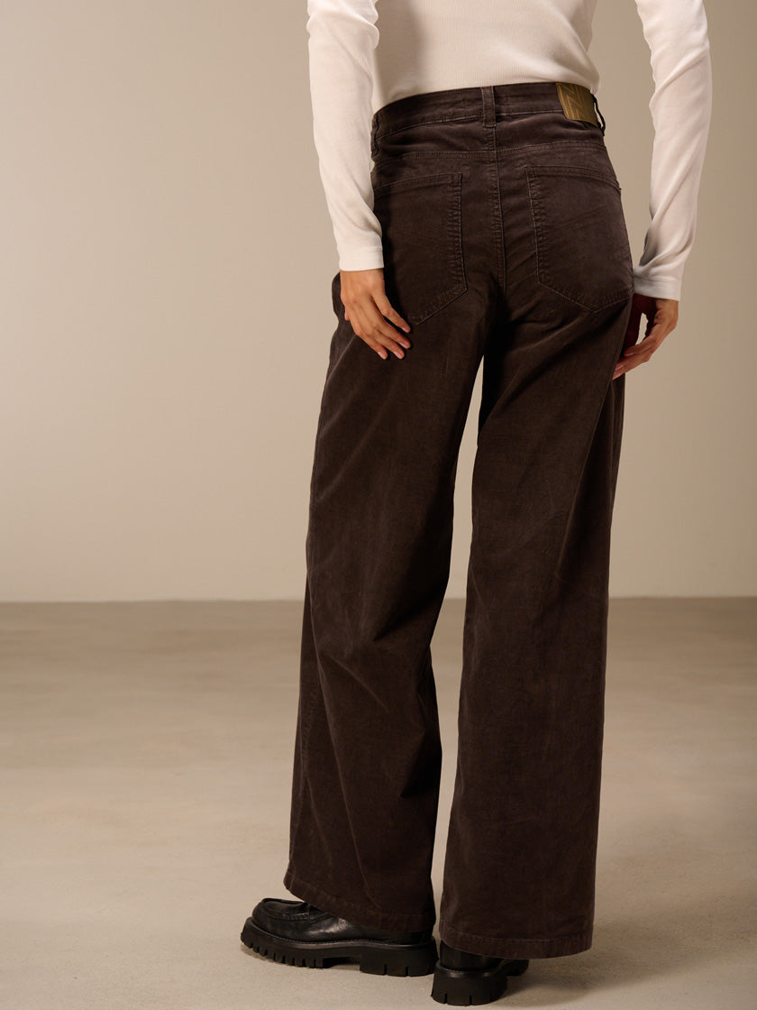 Hose «Wide» von NILE