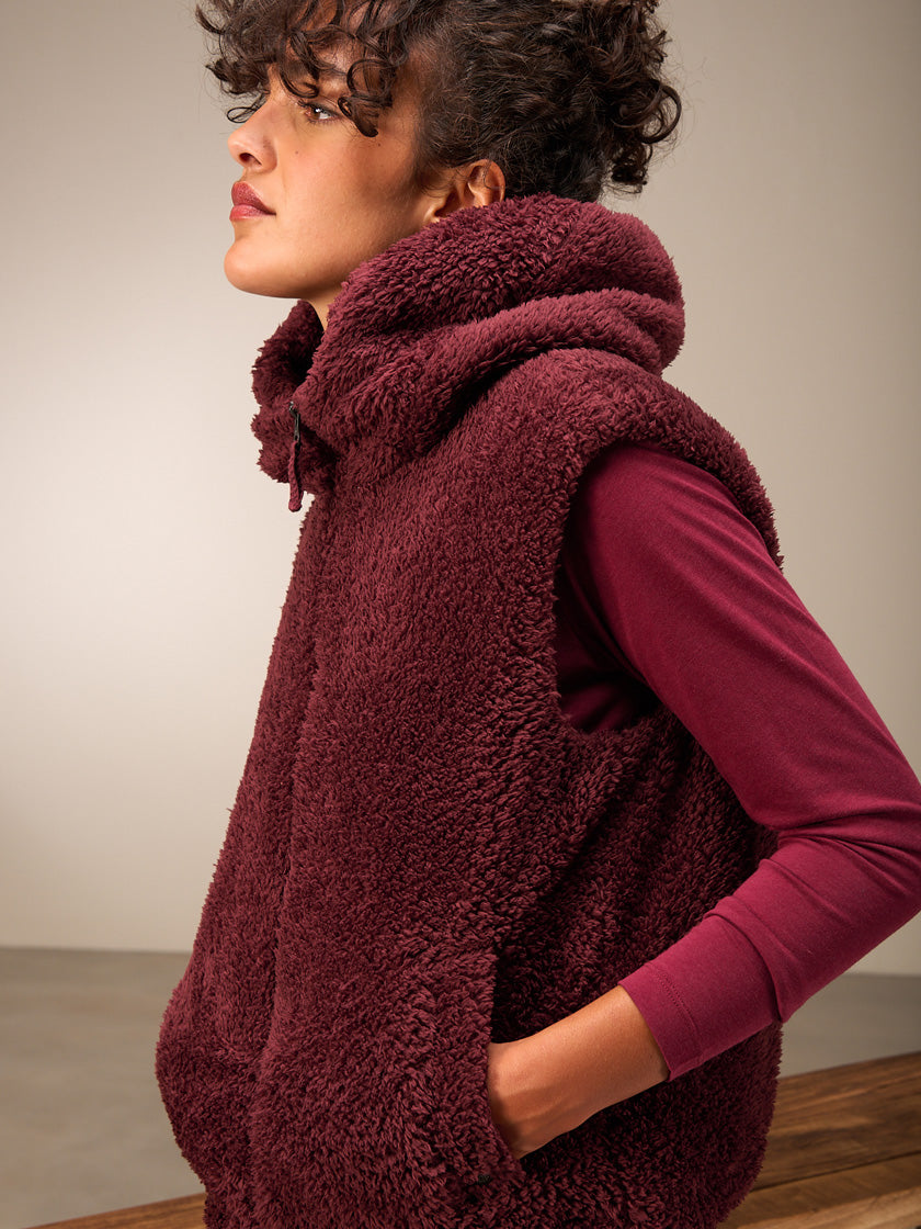Vest by NILE