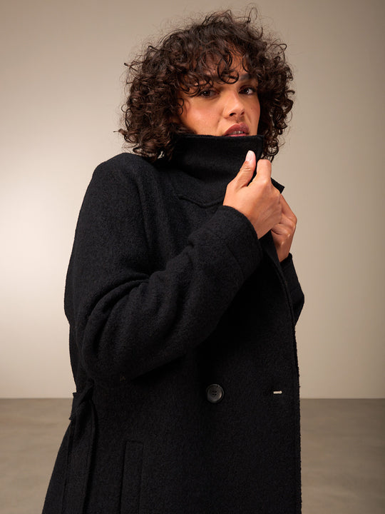 Coat by NILE