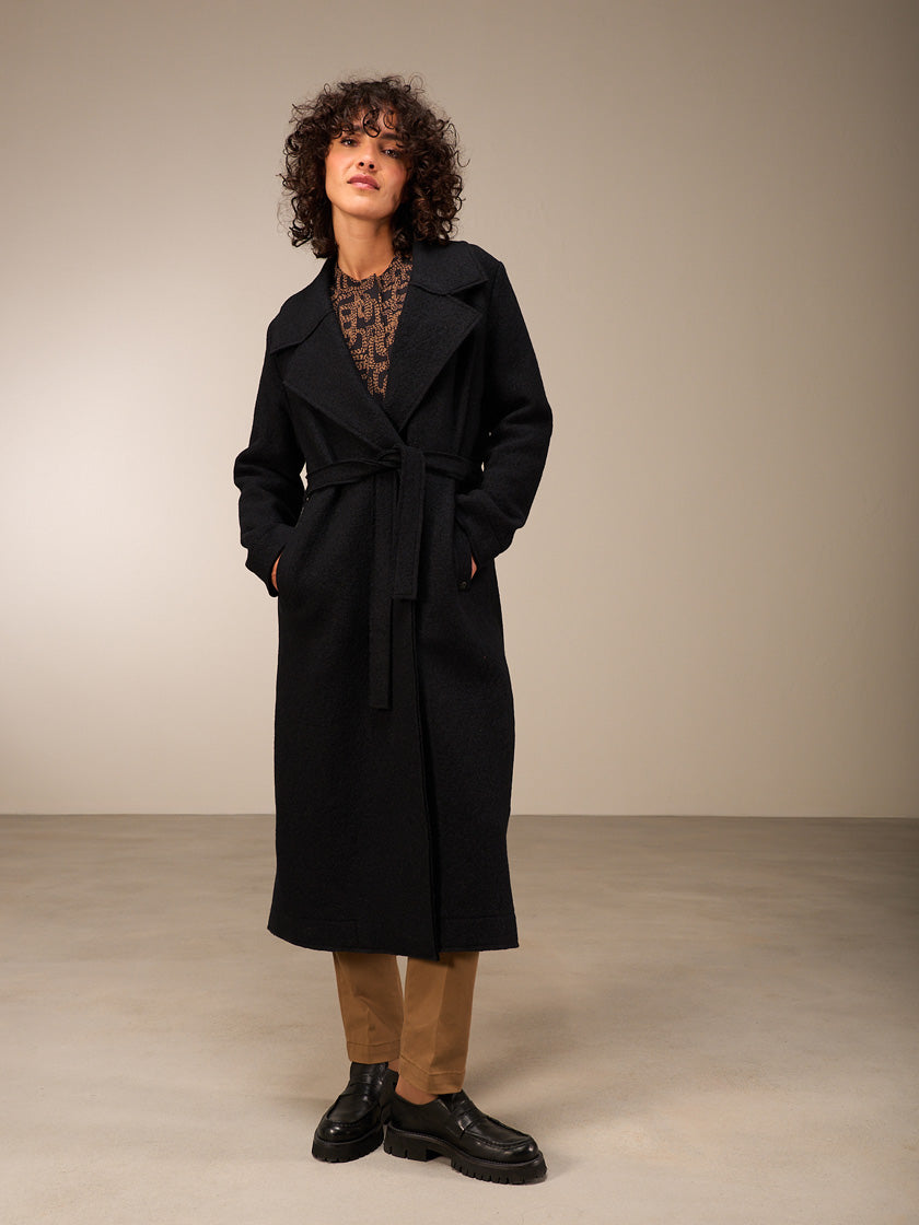 Coat by NILE