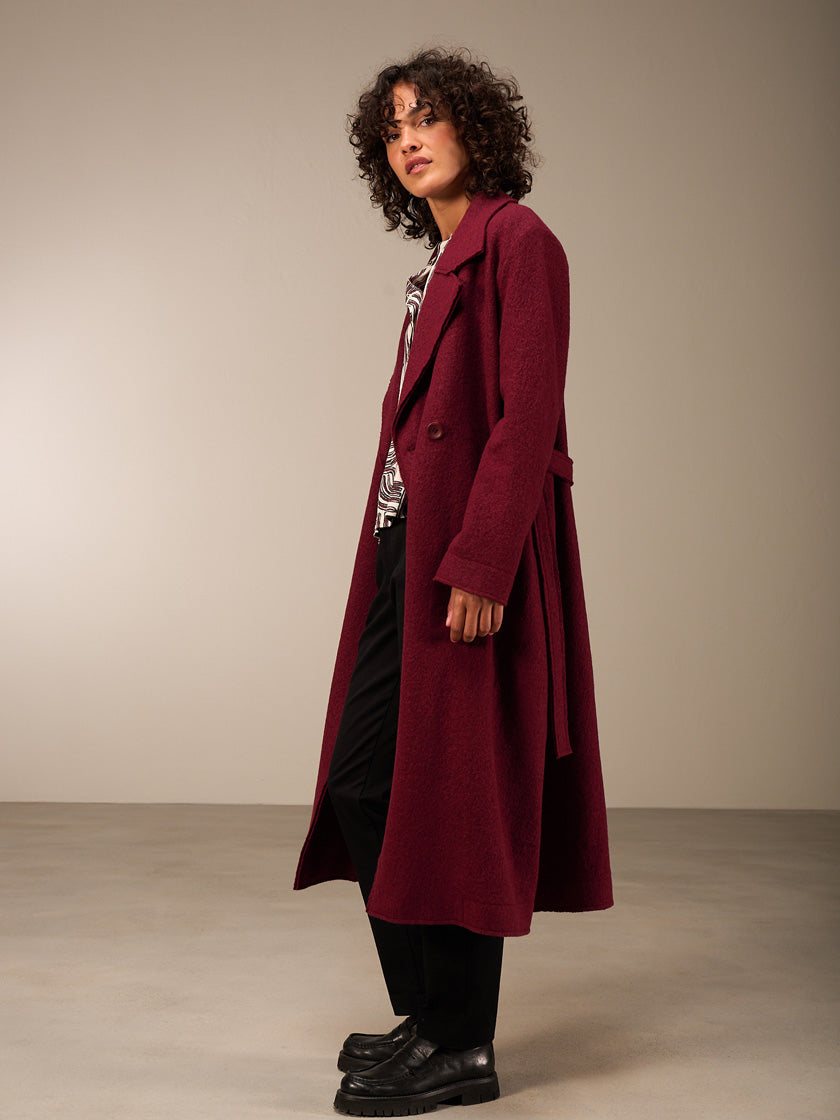Coat by NILE