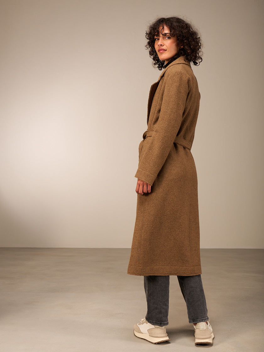 Coat by NILE