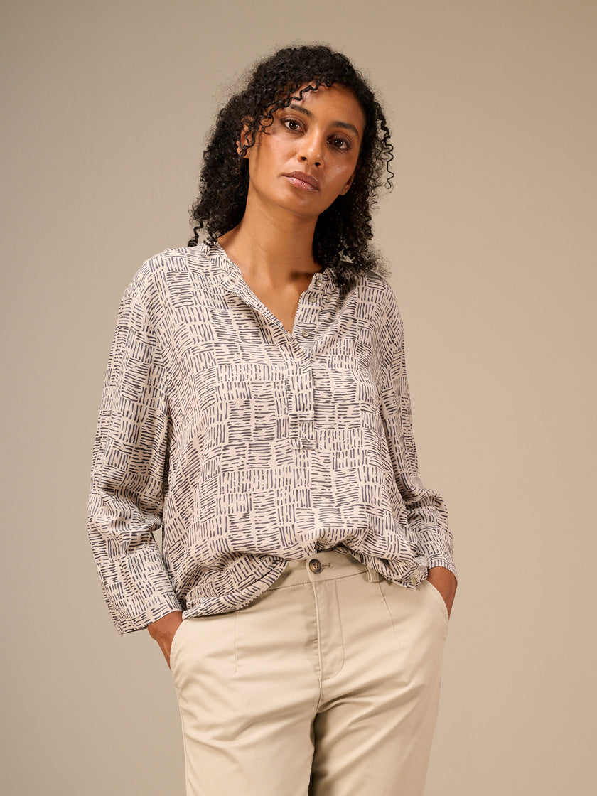 Bluse von NILE