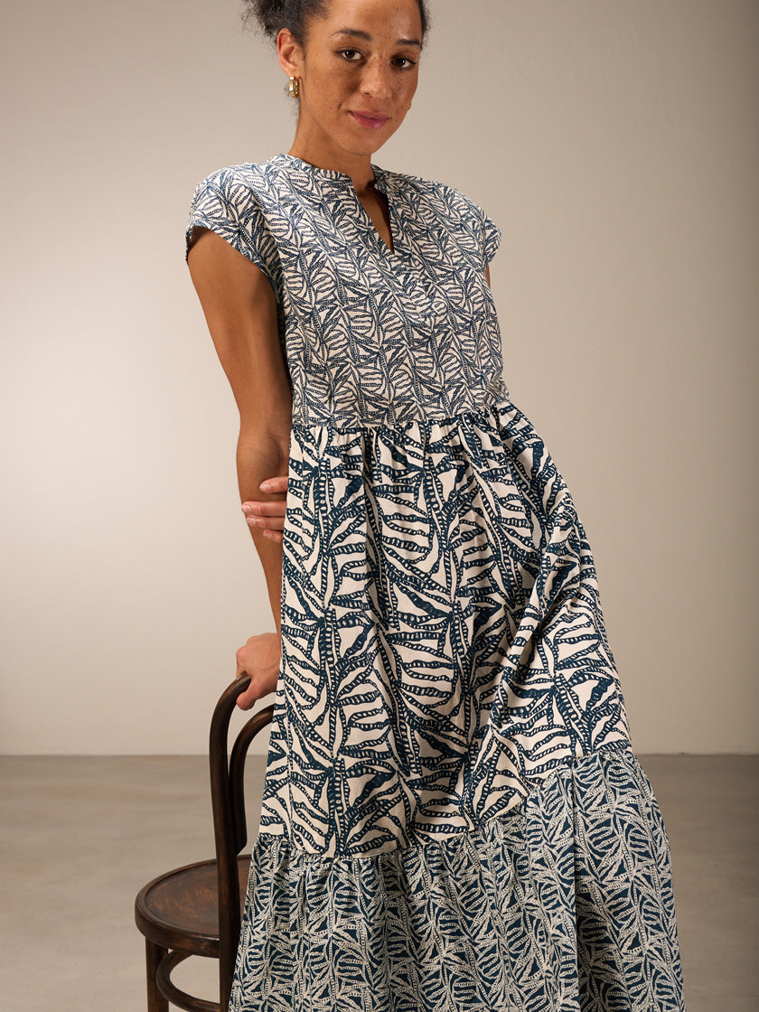 Kleid von NILE