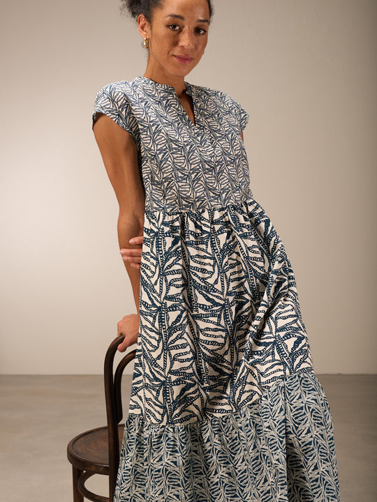 Kleid von NILE