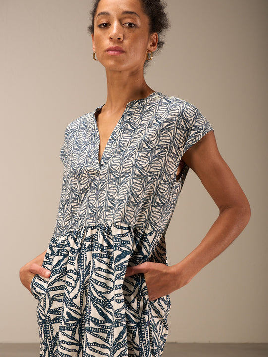Kleid von NILE