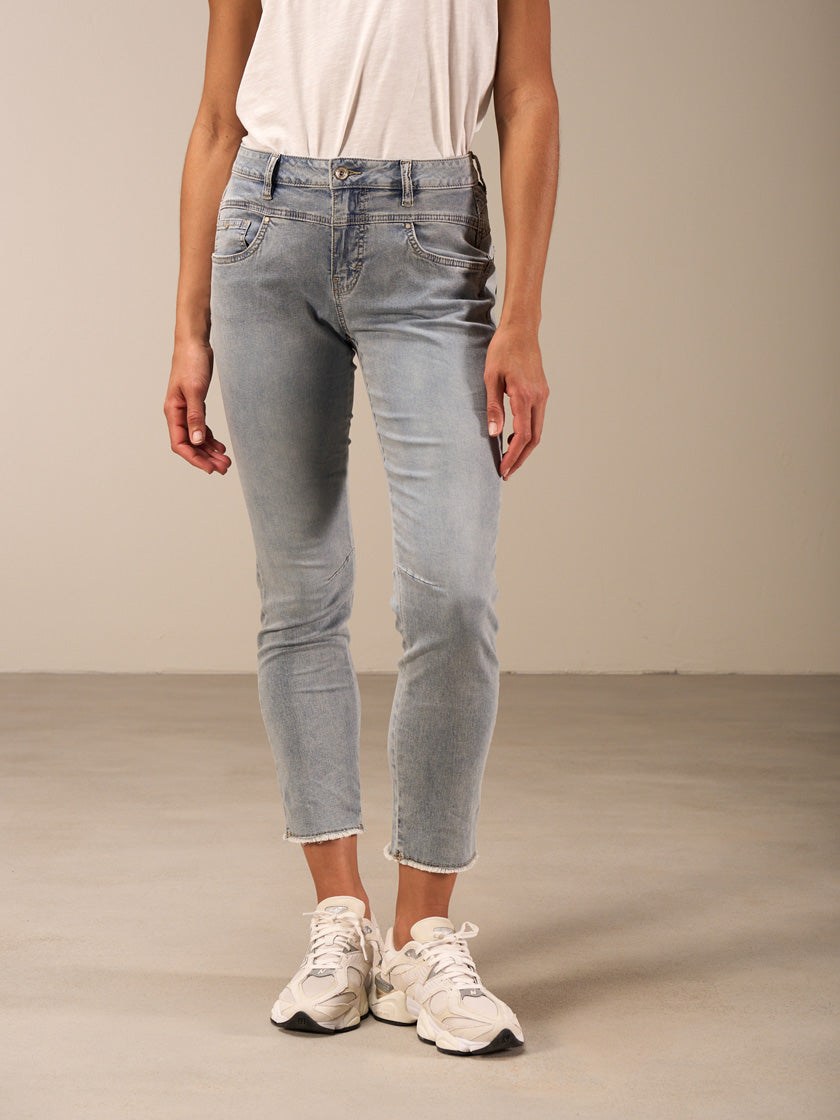 Jean « Tapered Ankle » de NILE
