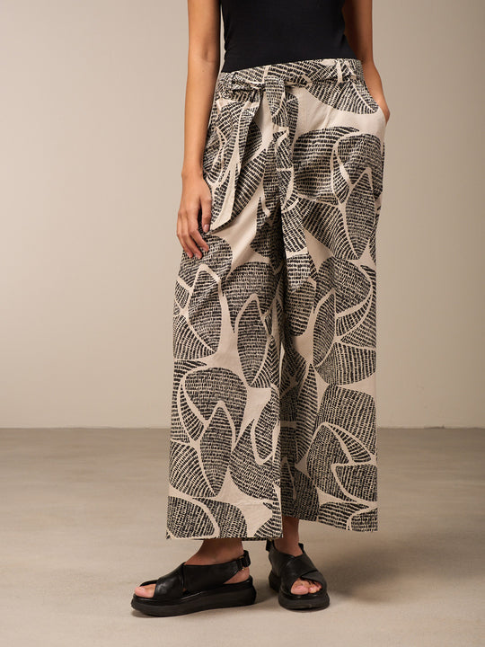 Hose «Culotte» von NILE