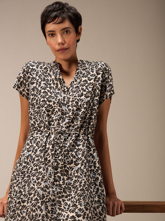 Kleid von NILE