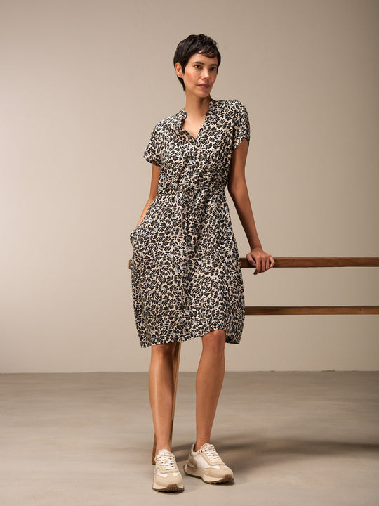 Kleid von NILE