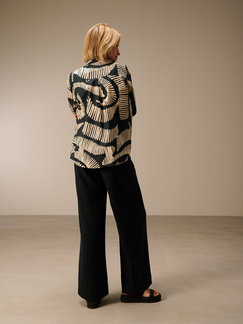 Jacke von NILE