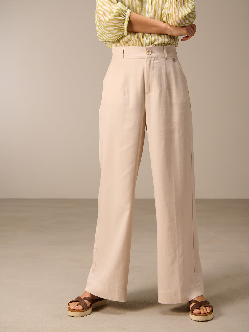 Hose «Wide» von NILE