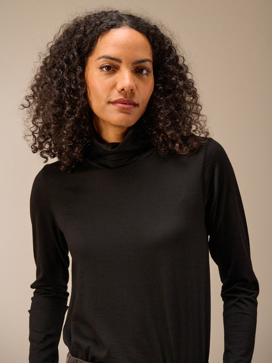 Rollkragenshirt von NILE