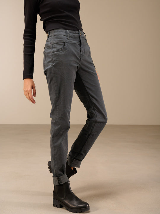 Hose «Tapered Long» von NILE