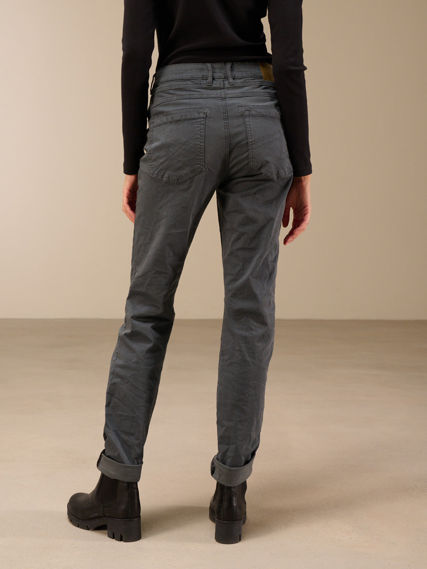 Pantalon « Tapered Long » de NILE