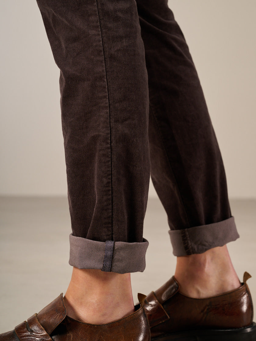 "Tapered Long" Pants by NILE