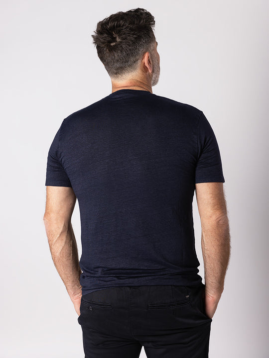 T-Shirt V-Neck von Wool & Co